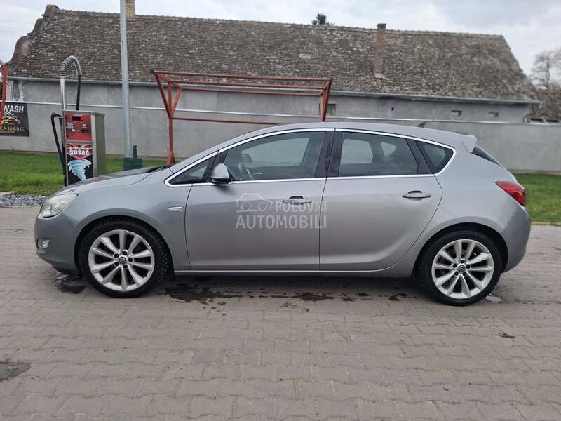 Opel Astra J 1.7cdti