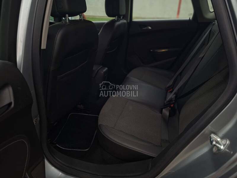 Opel Astra J 1.7cdti