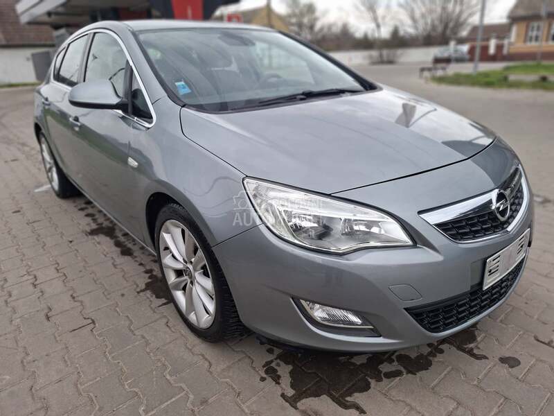 Opel Astra J 1.7cdti
