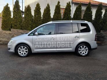 Volkswagen Touran 7 SED vrh stanje