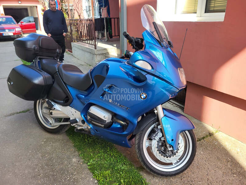 BMW R1100RT