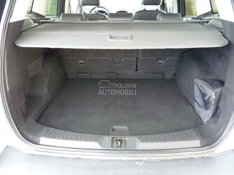 Ford Kuga 2.0TDCI/TITANIUM