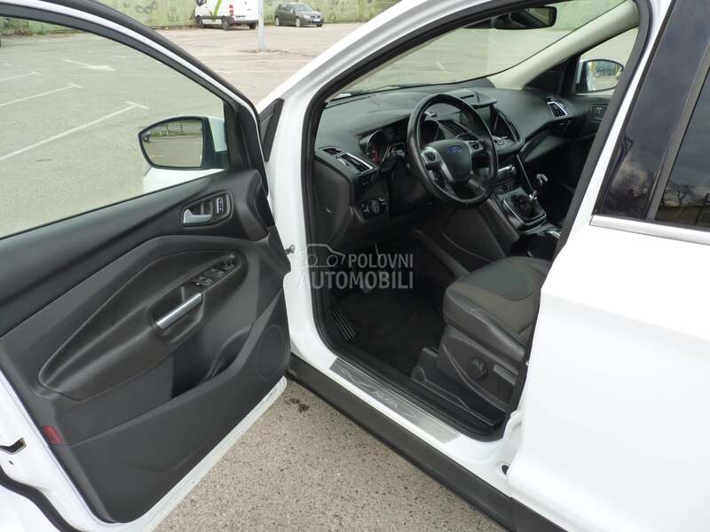 Ford Kuga 2.0TDCI/TITANIUM