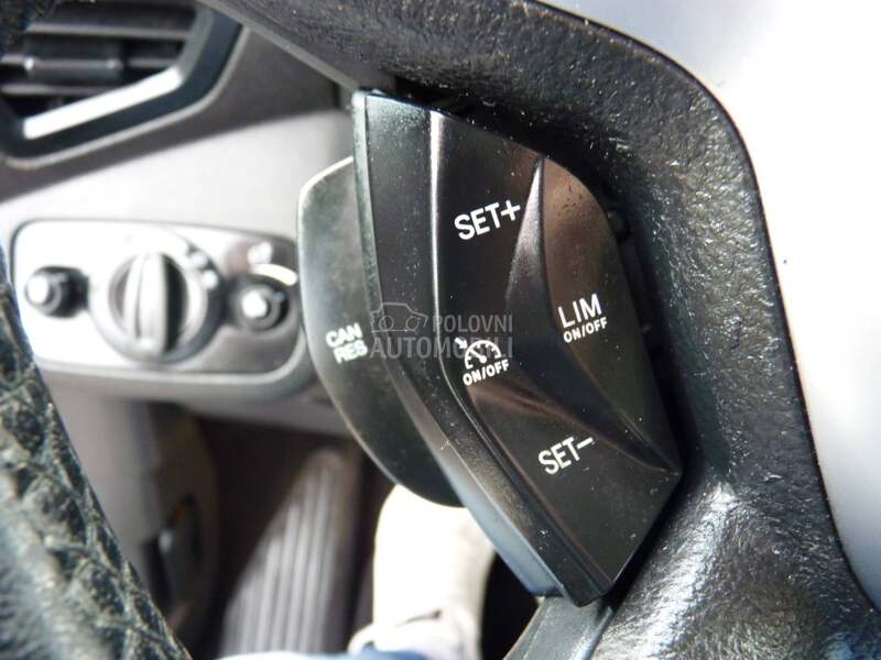 Ford Kuga 2.0TDCI/TITANIUM