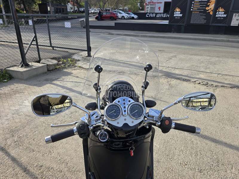 Piaggio Beverly 500 cruiser NOV