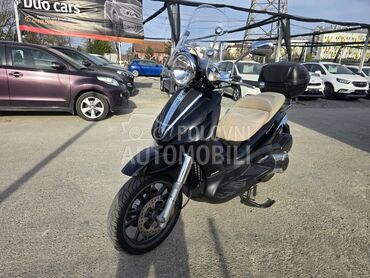 Piaggio Beverly 500 cruiser NOV