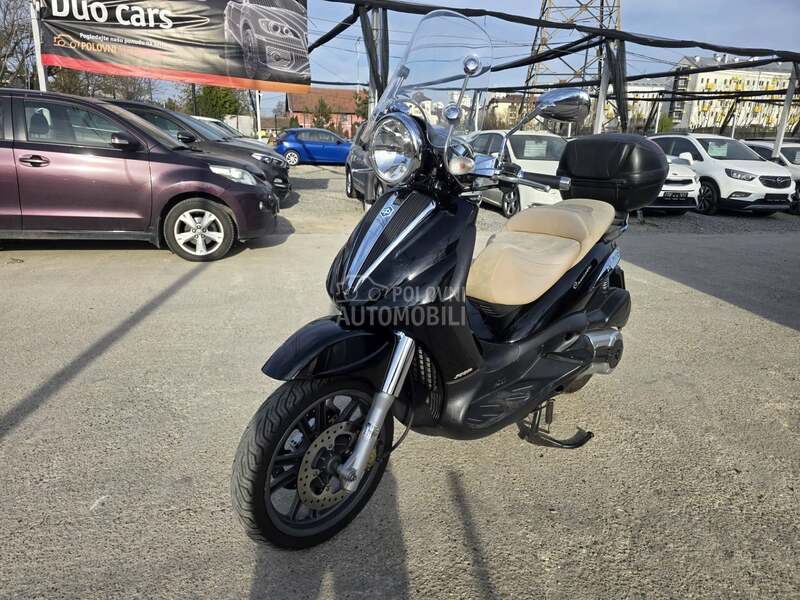 Piaggio Beverly 500 cruiser NOV