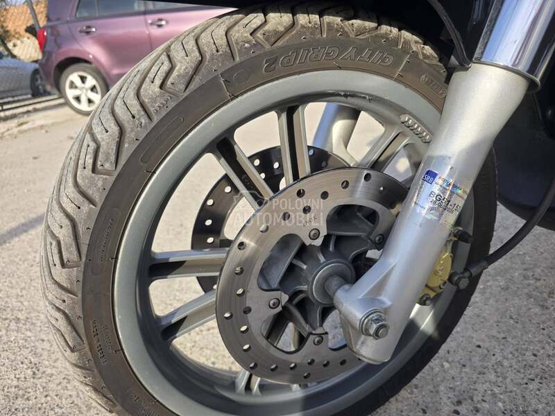 Piaggio Beverly 500 cruiser NOV