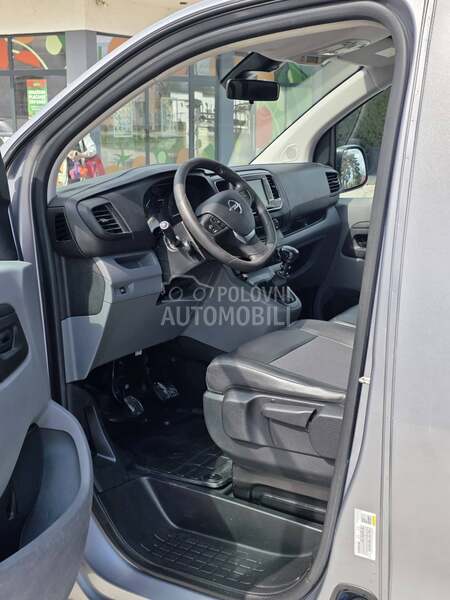 Opel Vivaro FULL