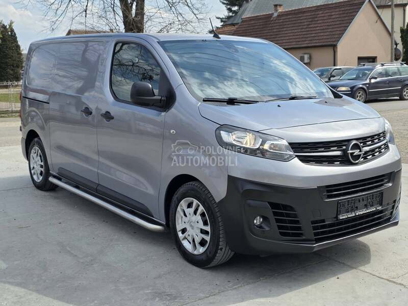 Opel Vivaro FULL