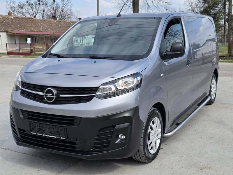 Opel Vivaro FULL
