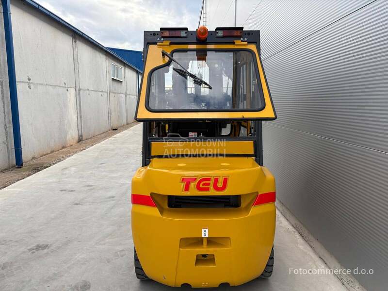 TEU FD25 MITSUBISHI S4S