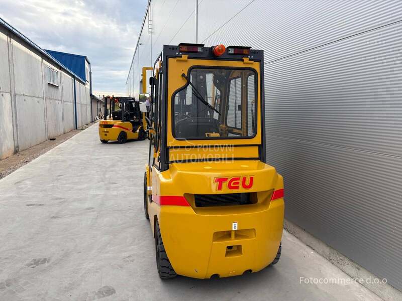 TEU FD25 MITSUBISHI S4S