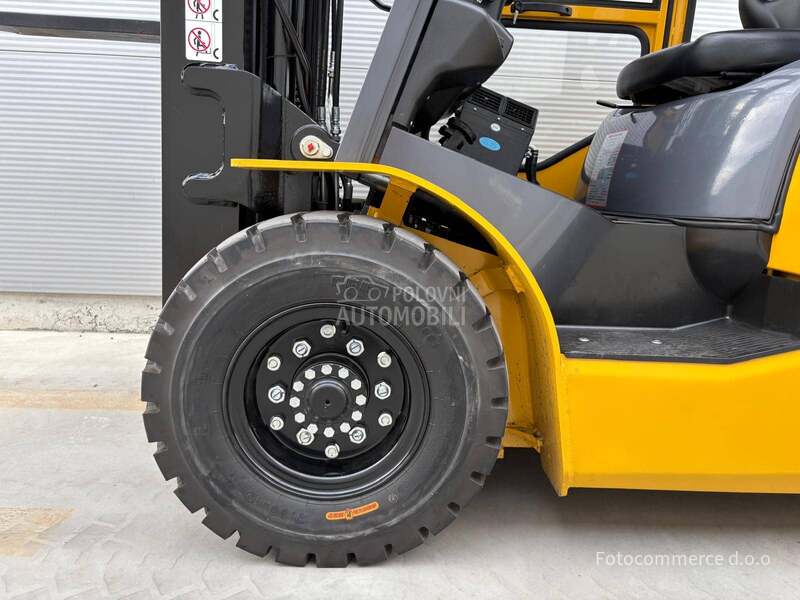 TEU FD25 MITSUBISHI S4S