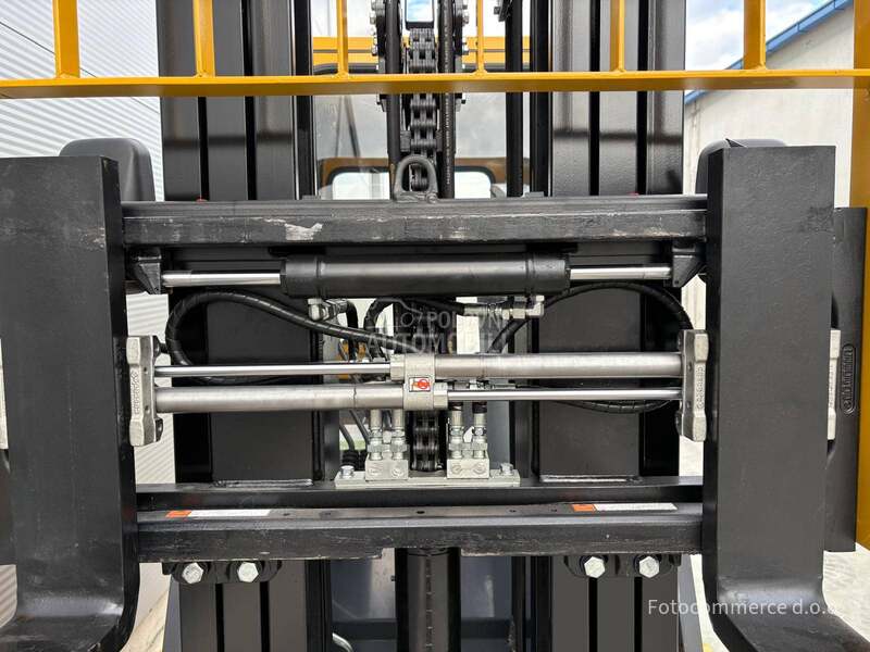 TEU FD25 MITSUBISHI S4S