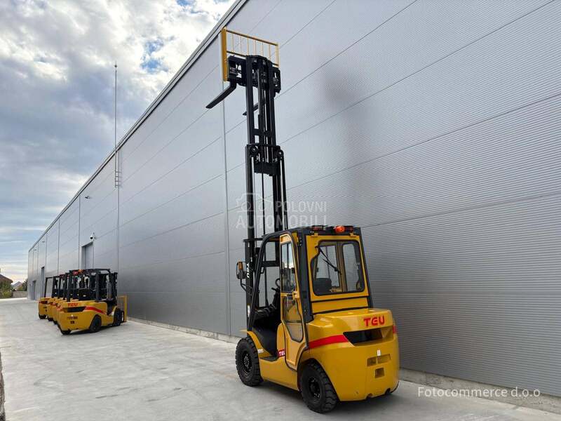 TEU FD25 MITSUBISHI S4S