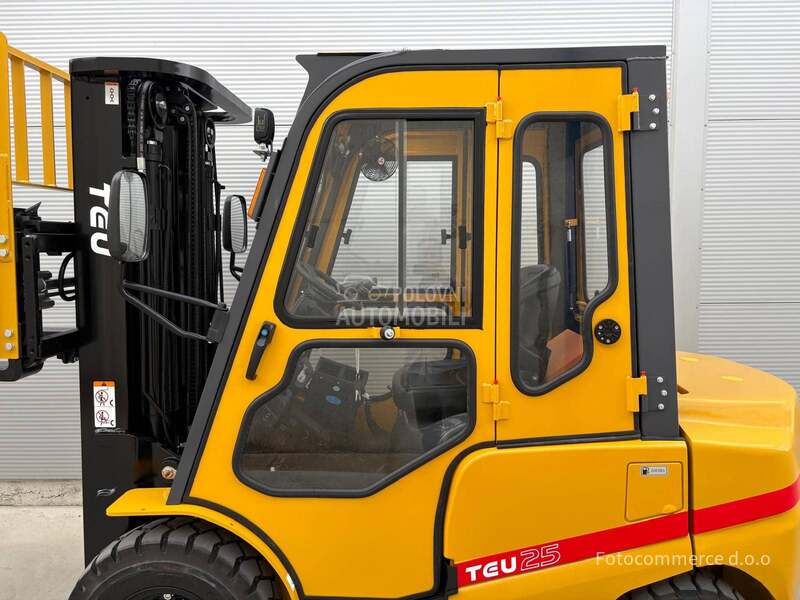 TEU FD25 MITSUBISHI S4S