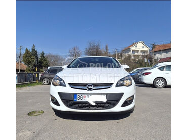 Opel Astra J 