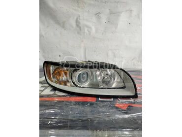 Far desni za Volvo V50 od 2007. do 2012. god.