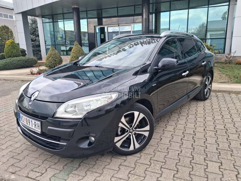 Renault Megane BOSE