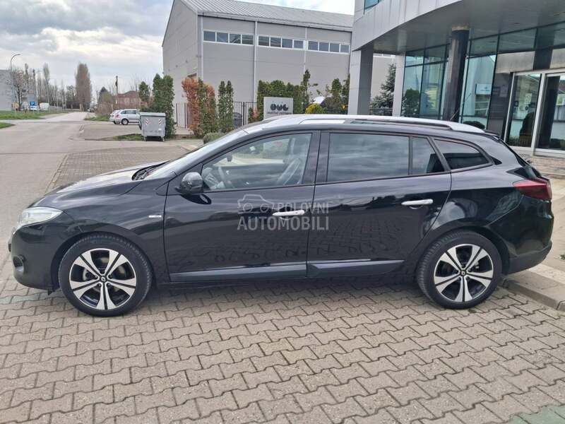Renault Megane BOSE