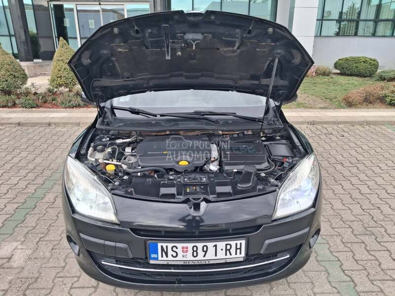Renault Megane BOSE