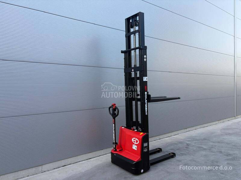 EP Equipment DS3 STAKER  3.9m