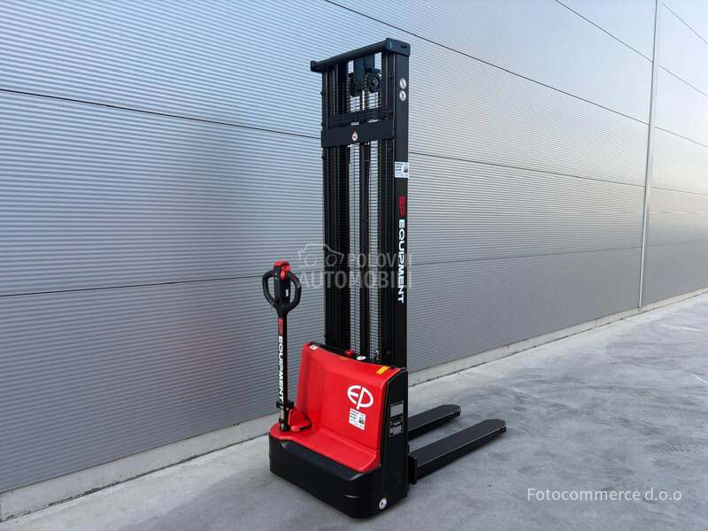 EP Equipment DS3 STAKER  3.9m