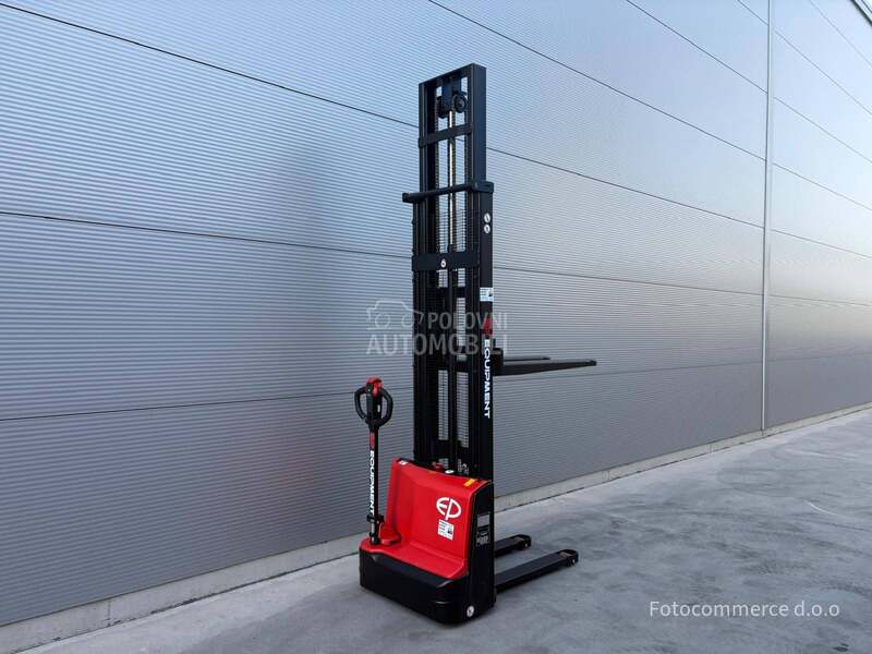 EP Equipment DS3 STAKER  3.9m