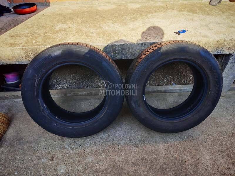 Pirelli 215/65 R17 Zimska