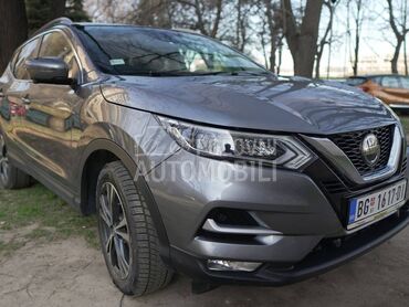 Nissan Qashqai 1
