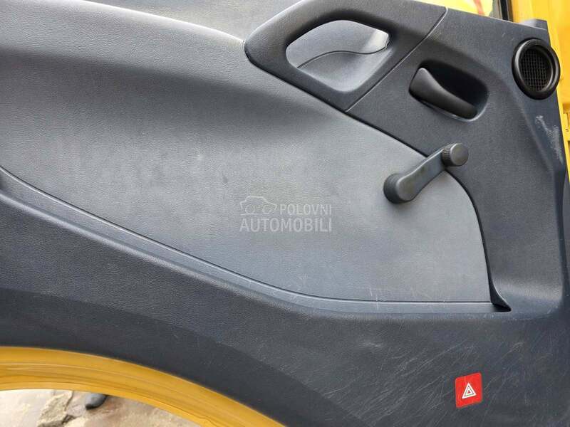 Mercedes Benz atego 818