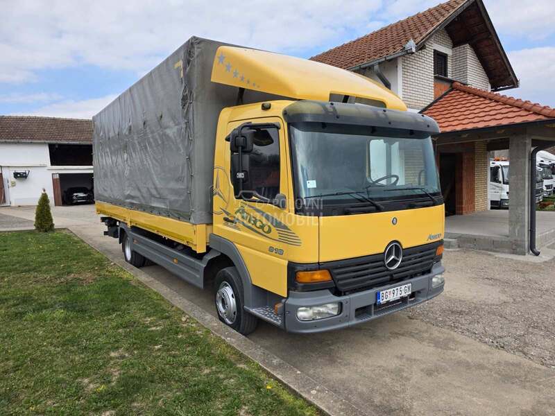 Mercedes Benz atego 818