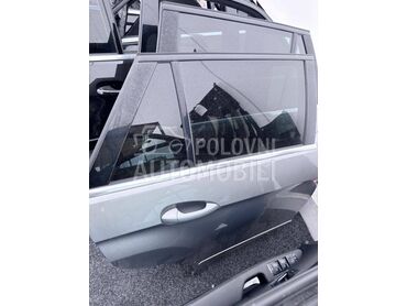 zadnja desna vrata za Mercedes Benz E Klasa od 2009. do 2015. god.