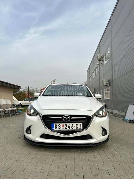 Mazda 2 