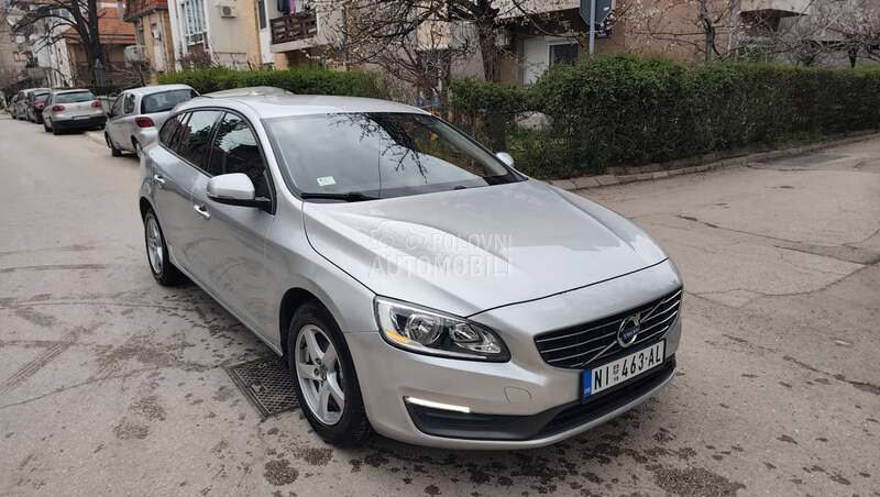 Volvo V60 1.6 D2
