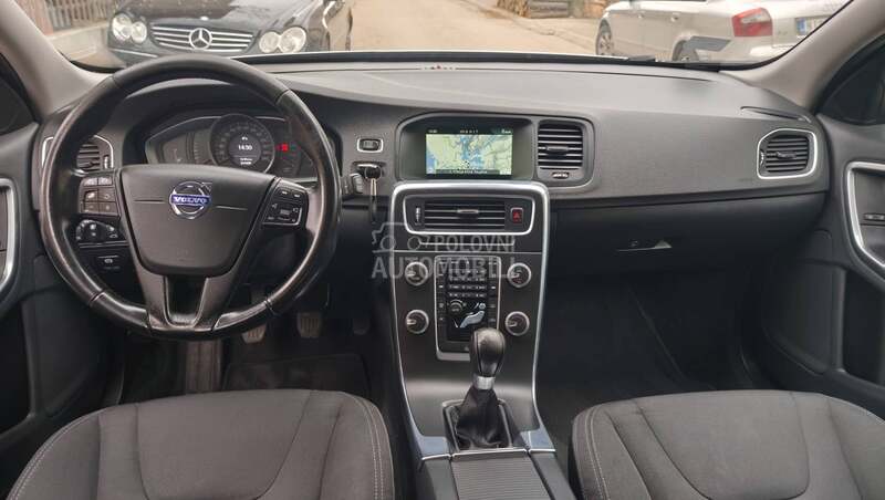 Volvo V60 1.6 D2