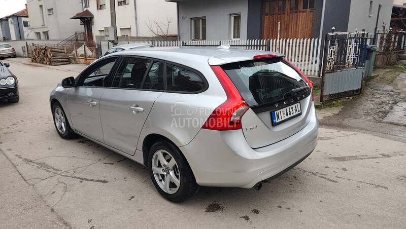 Volvo V60 1.6 D2