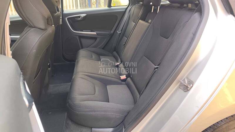 Volvo V60 1.6 D2