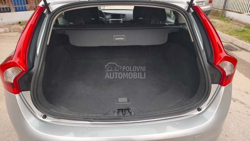 Volvo V60 1.6 D2