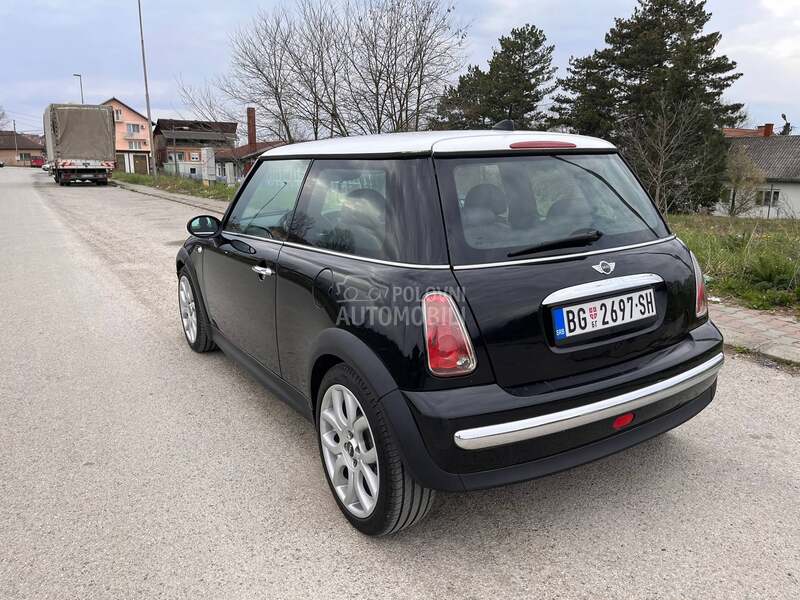MINI Cooper 1.4 D