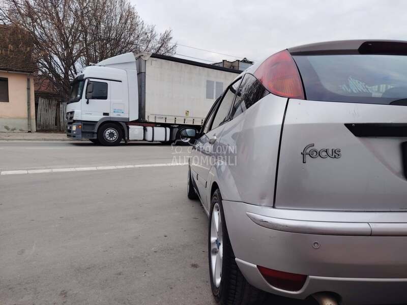 Ford Focus 