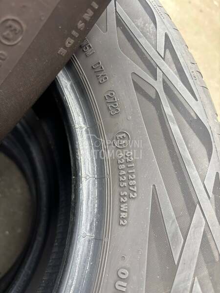 Continental 215/60 R16 Letnja