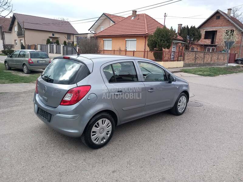 Opel Corsa D 