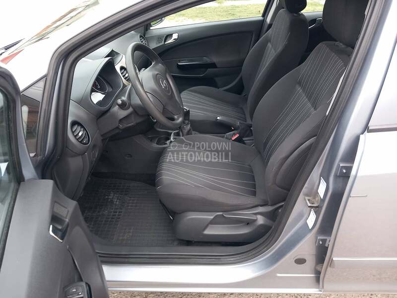 Opel Corsa D 