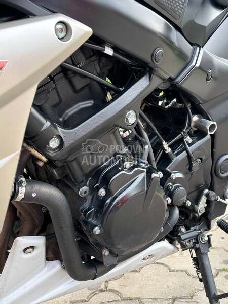 Suzuki GSR 750 ABS