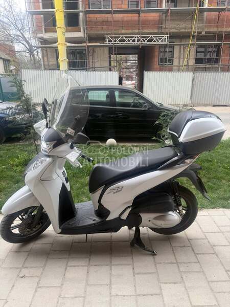 Honda Sh300i
