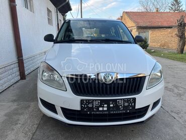 Škoda Fabia 1.2 T0P STANJE