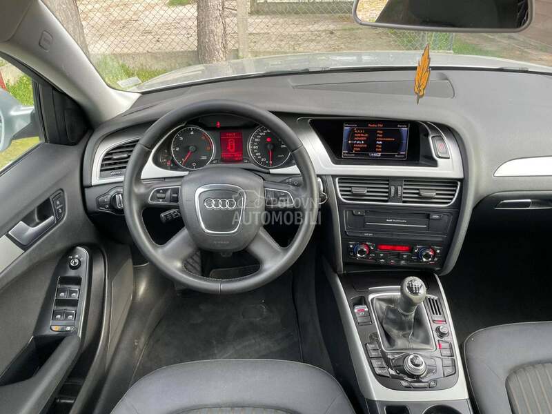 Audi A4 L E D/N A VI