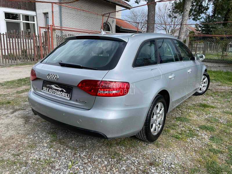 Audi A4 L E D/N A VI